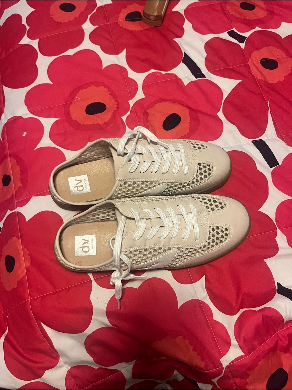 Dolce Vita Cream Lace-Up Women’s Sneakers with Woven Panels